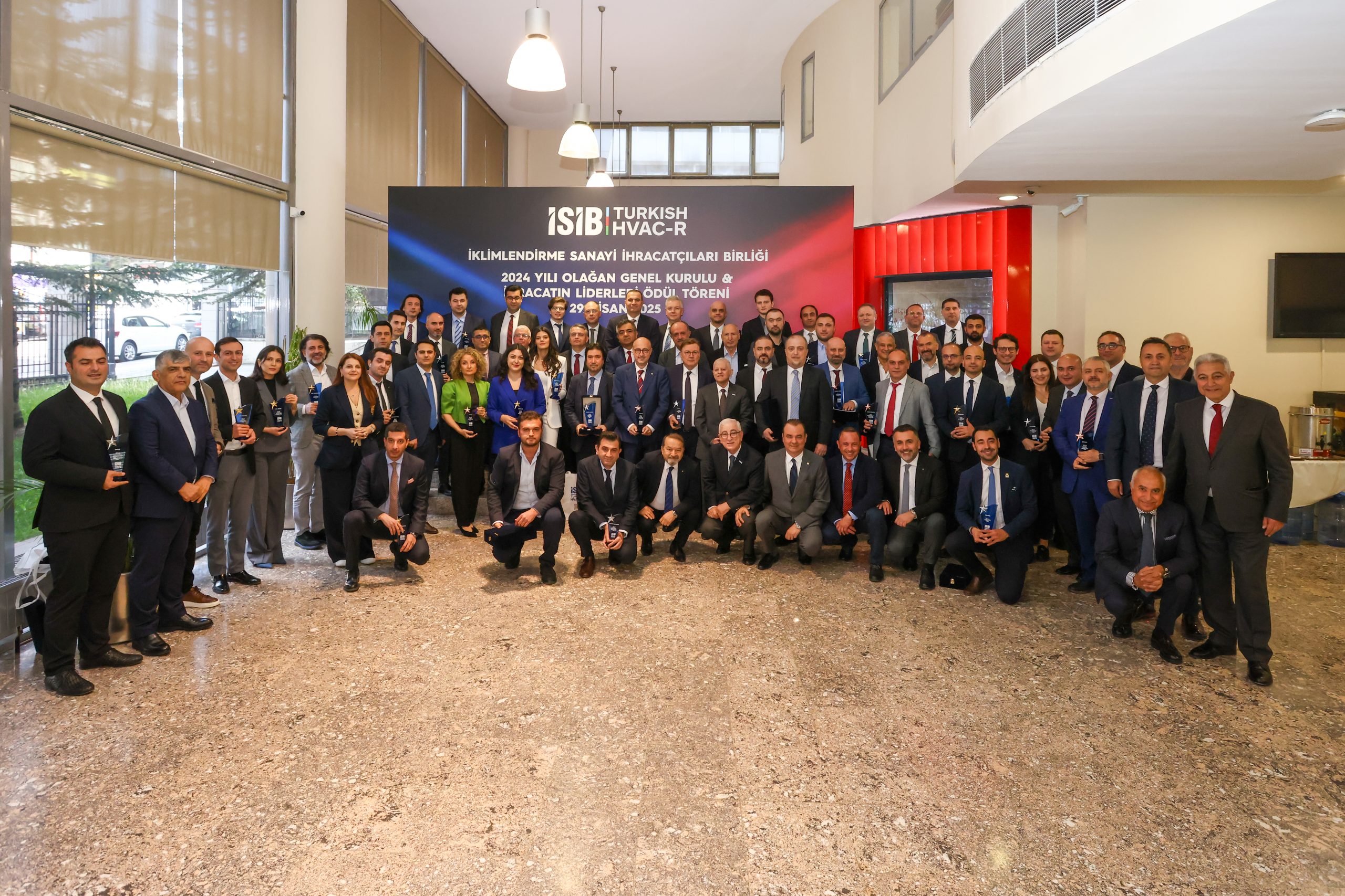 İklimlendirme Sektörünün 2024 Yılı İhracat Liderleri Ödüllerini Aldı