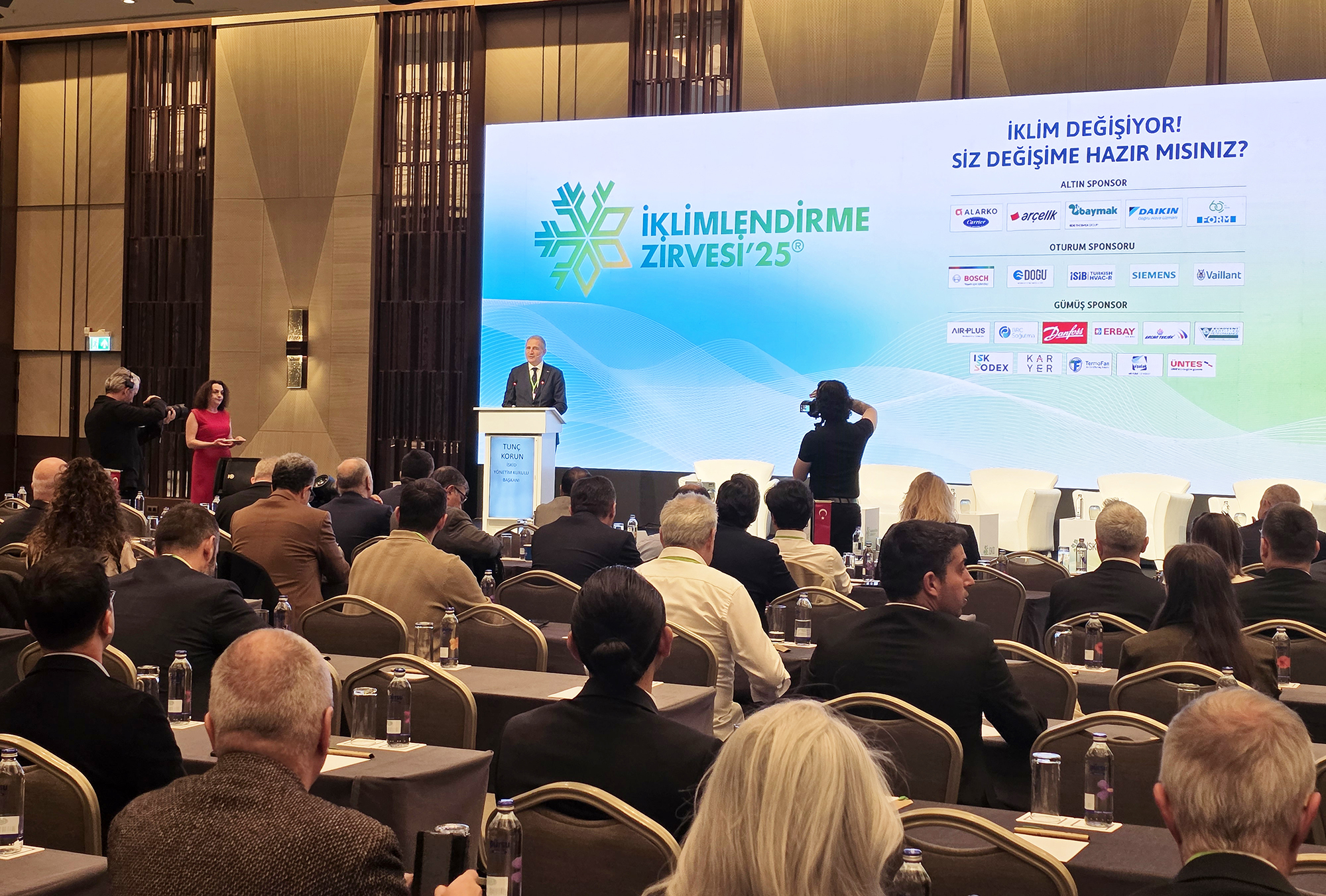 İSKİD İklimlendirme Zirvesi Organize Edildi