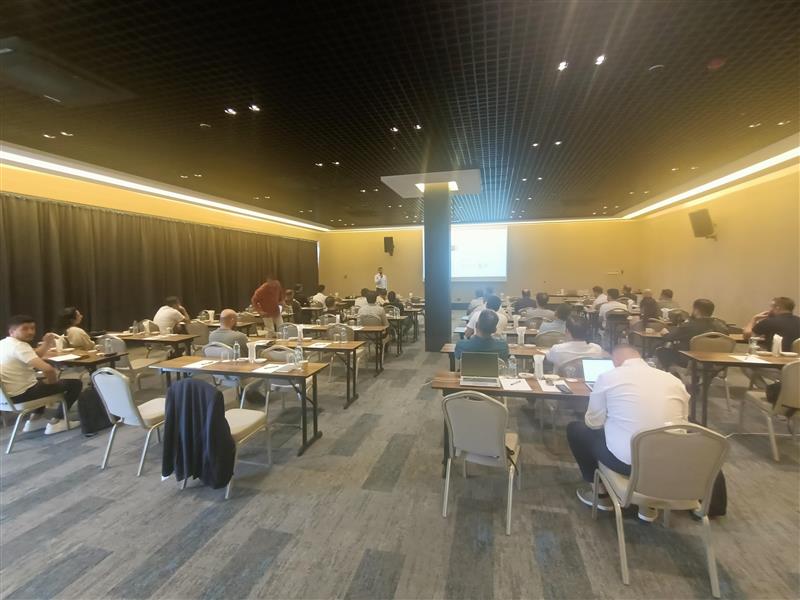 DAIKIN ISI POMPASI BİLGİSİNİ SAHAYA TAŞIYOR: 12 ŞEHİRDE EĞİTİM TURU