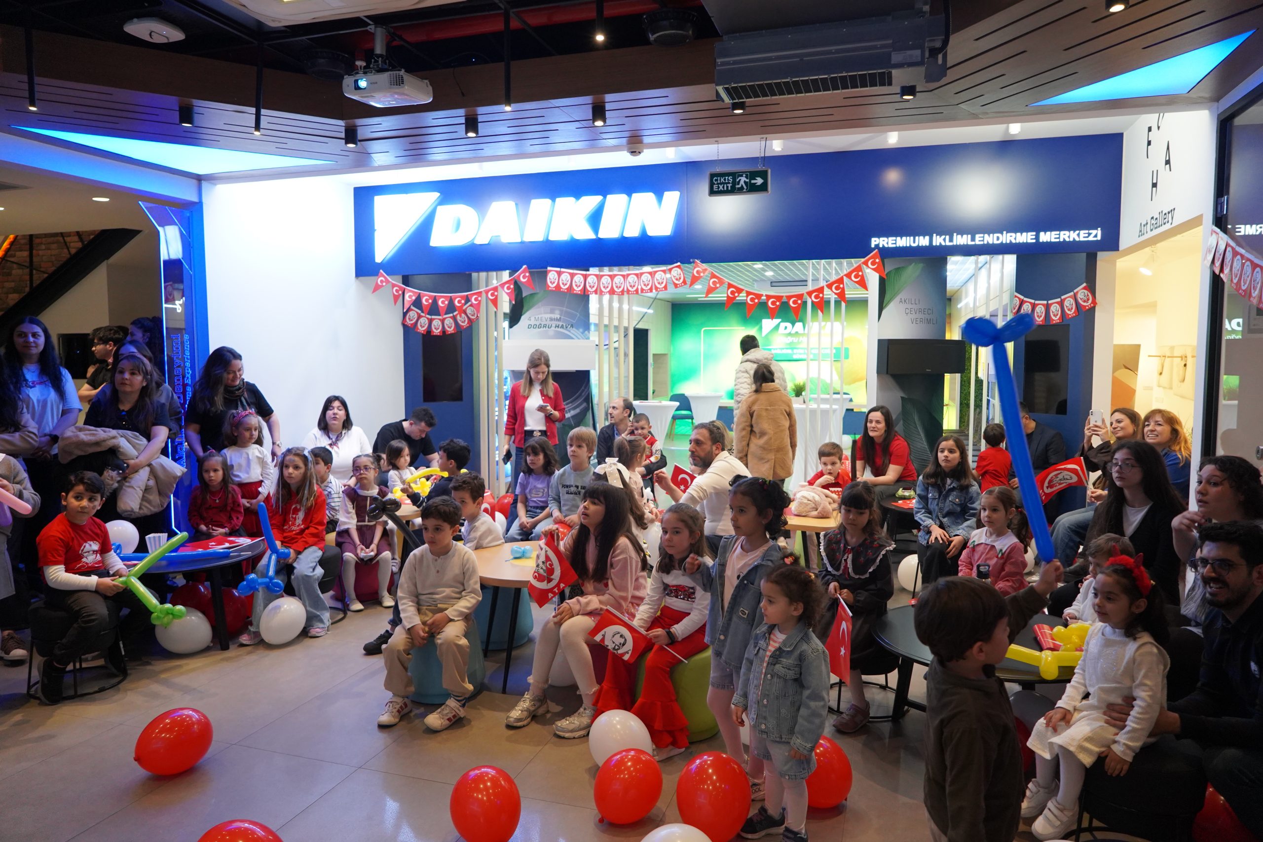 DAIKIN, 23 NİSAN’DA ÇOCUKLARI “TEMİZ HAVA ELÇİSİ” YAPTI